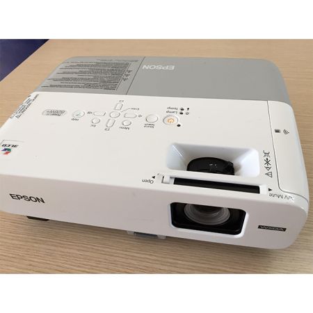 Máy chiếu Epson powerlite 826W